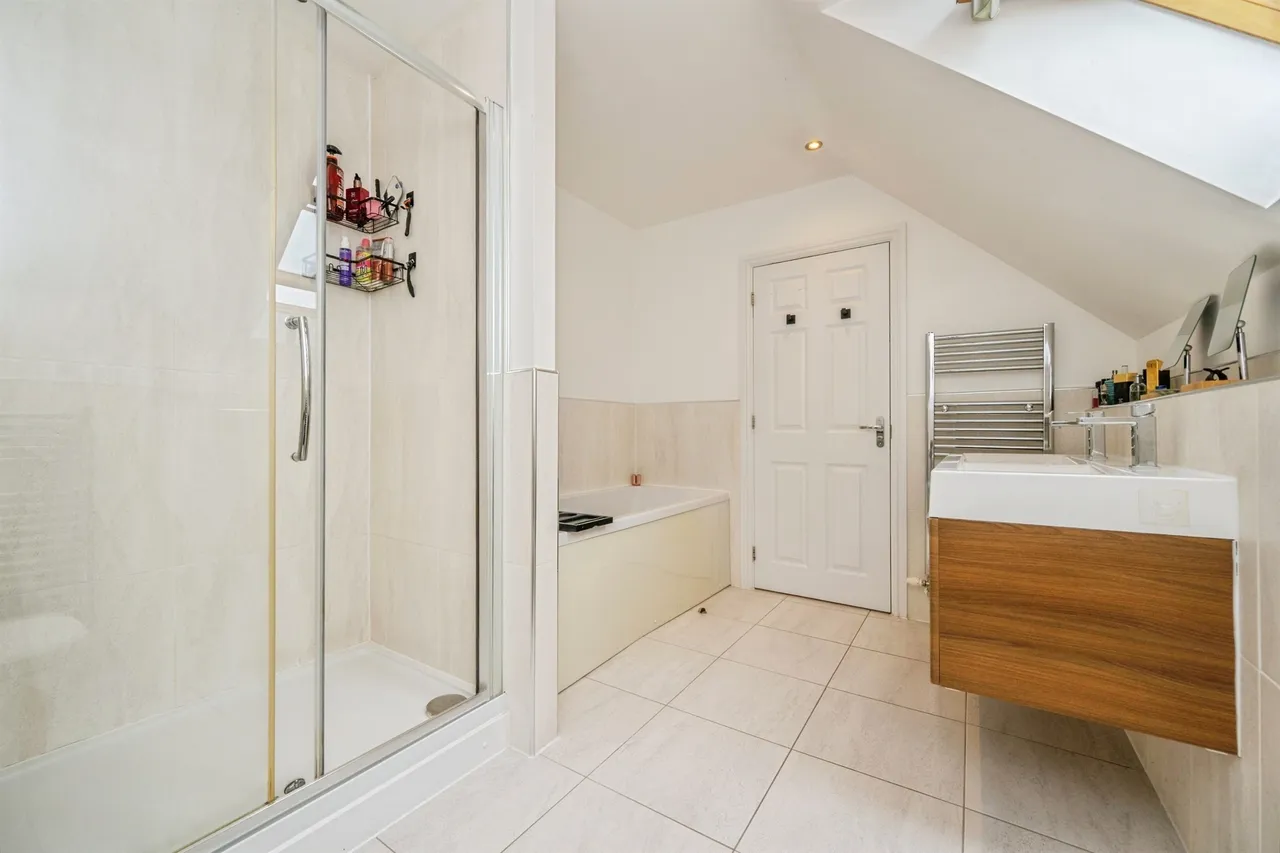Tutbury Hollow, Ashbourne, DE6, photo 17