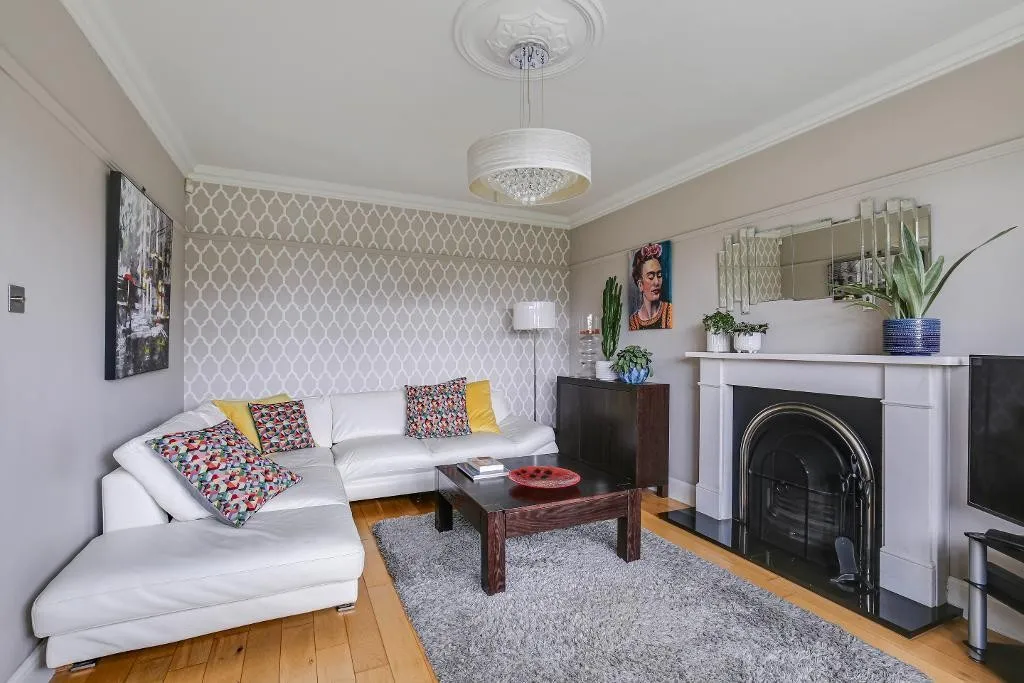 Briton Hill Road, Sanderstead, photo 8