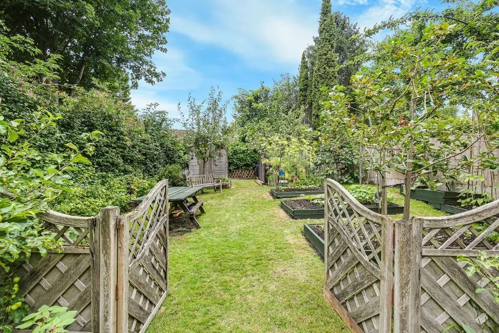 Briton Hill Road, Sanderstead, photo 23