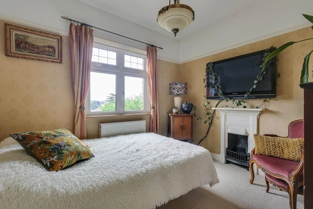 Briton Hill Road, Sanderstead, photo 15