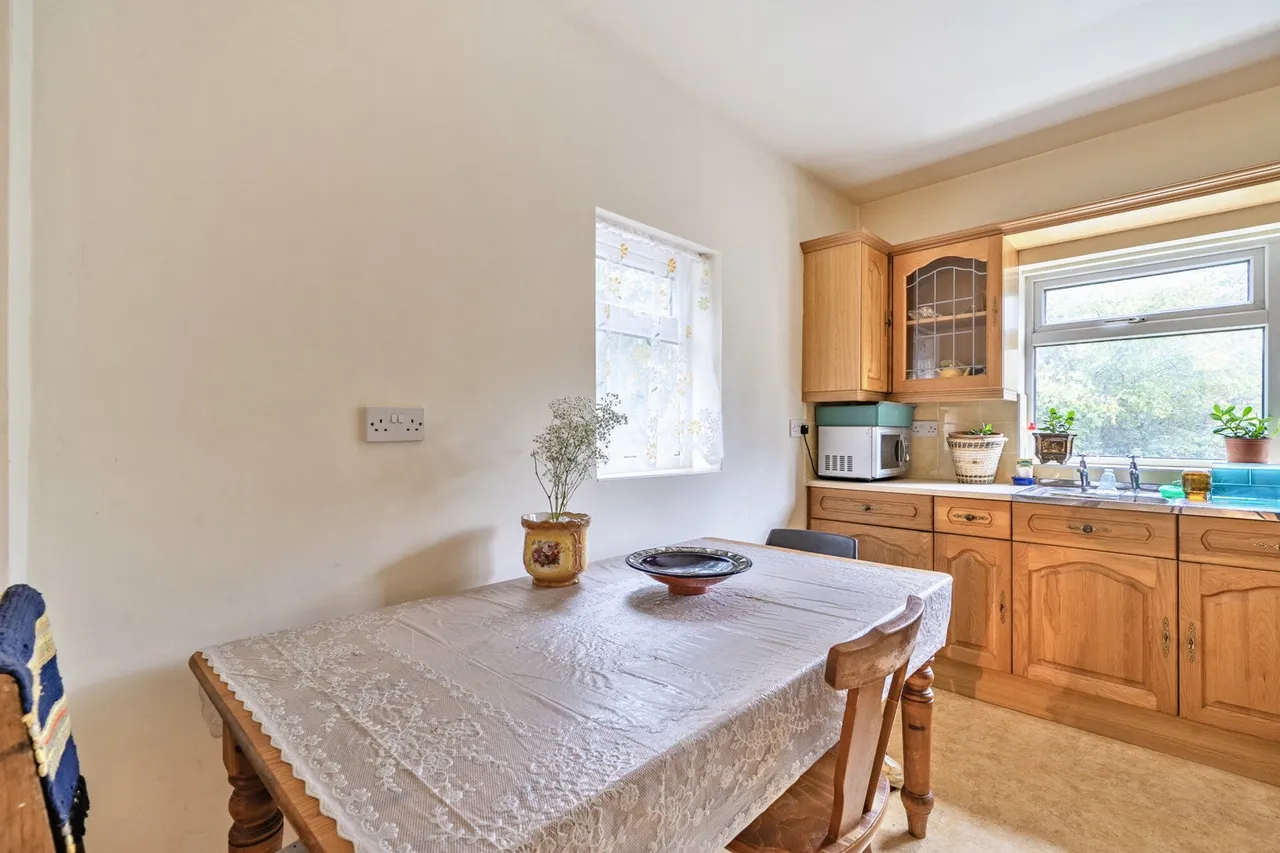 Consort Road, SE15, photo 13