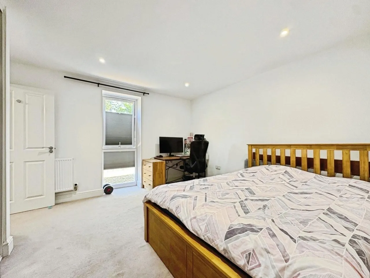 Exchange Close, Aldershot, Hampshire, GU11 2FD, photo 5