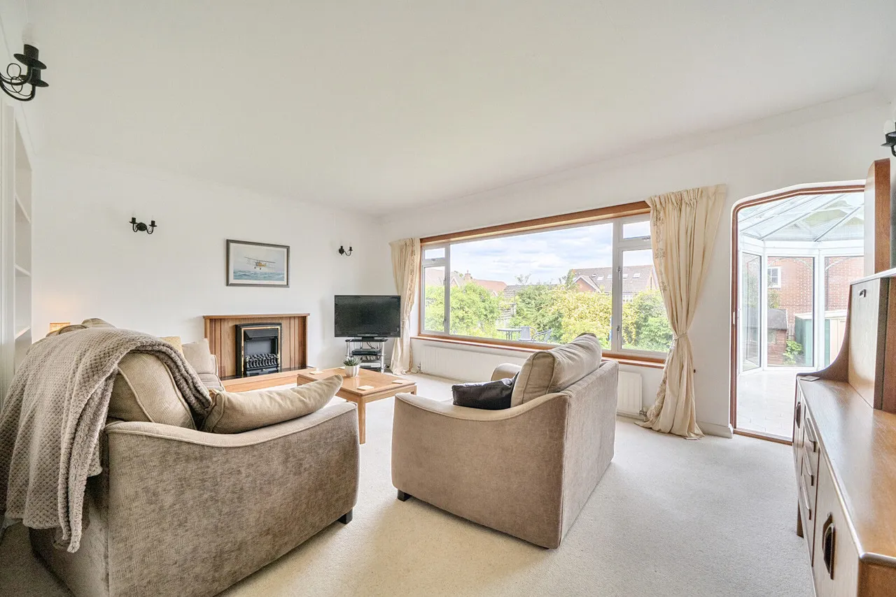 Oatlands Road, Shinfield, RG2, photo 2