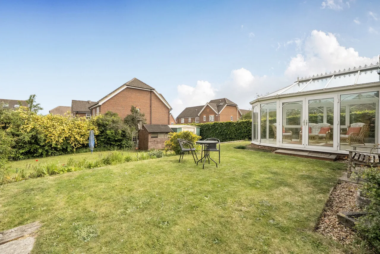 Oatlands Road, Shinfield, RG2, photo 25