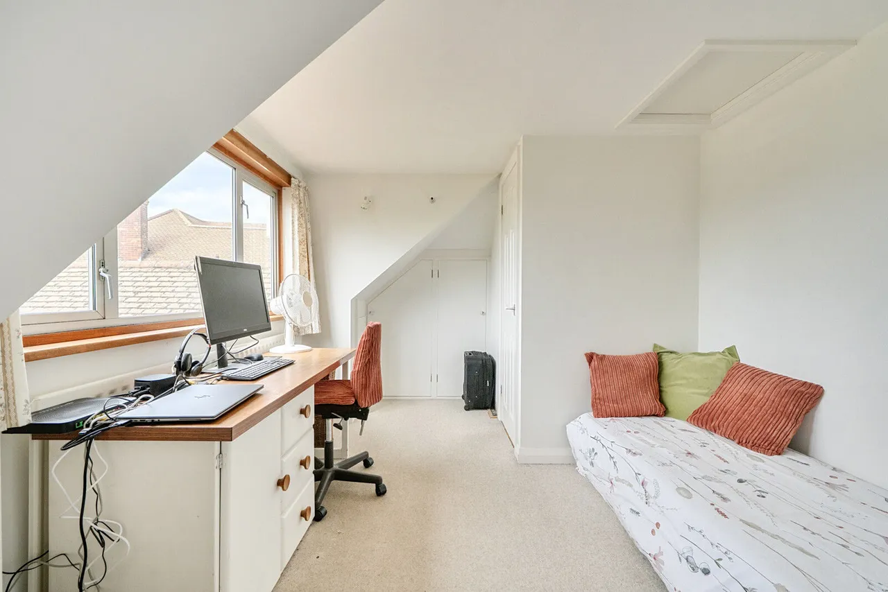 Oatlands Road, Shinfield, RG2, photo 13