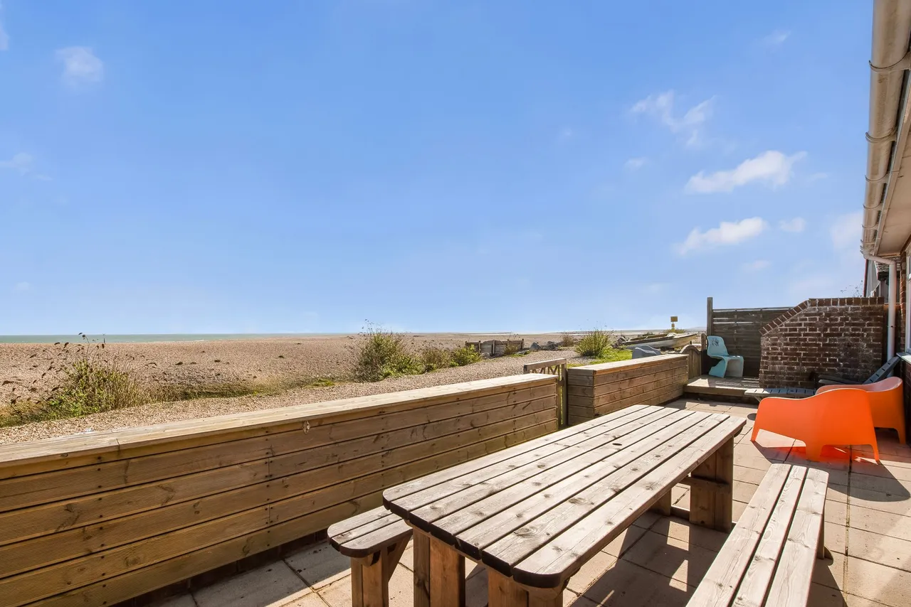 West Front Road, Pagham, PO21, photo 4