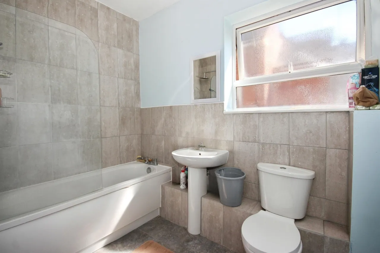 Avenue Road, Leamington Spa, photo 7