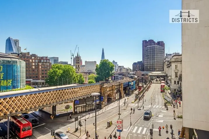 Casson Square, London, photo 2