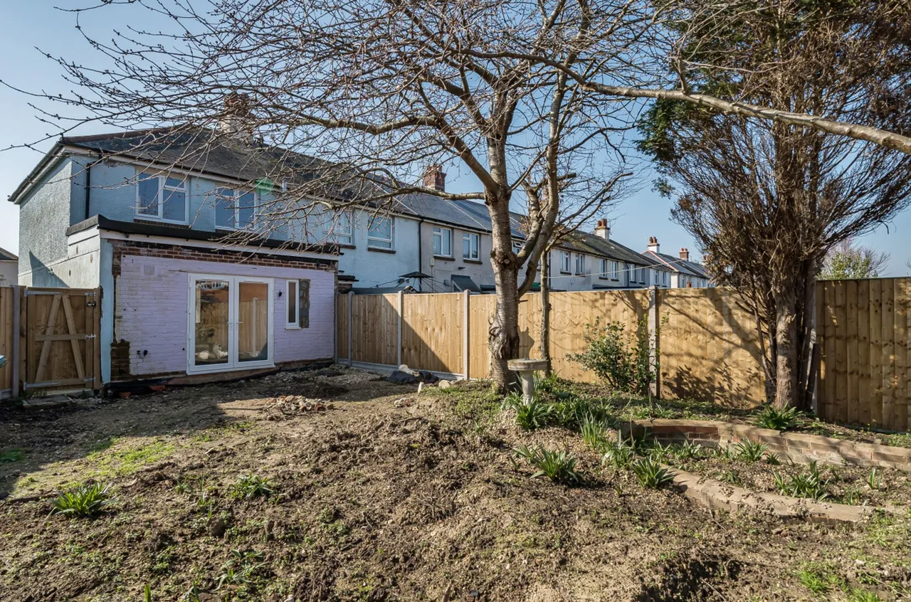 Collyer Avenue, Bognor Regis, PO21, photo 17