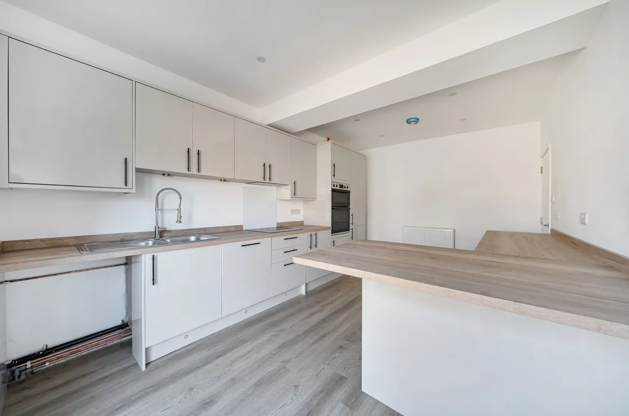Collyer Avenue, Bognor Regis, PO21, photo 9