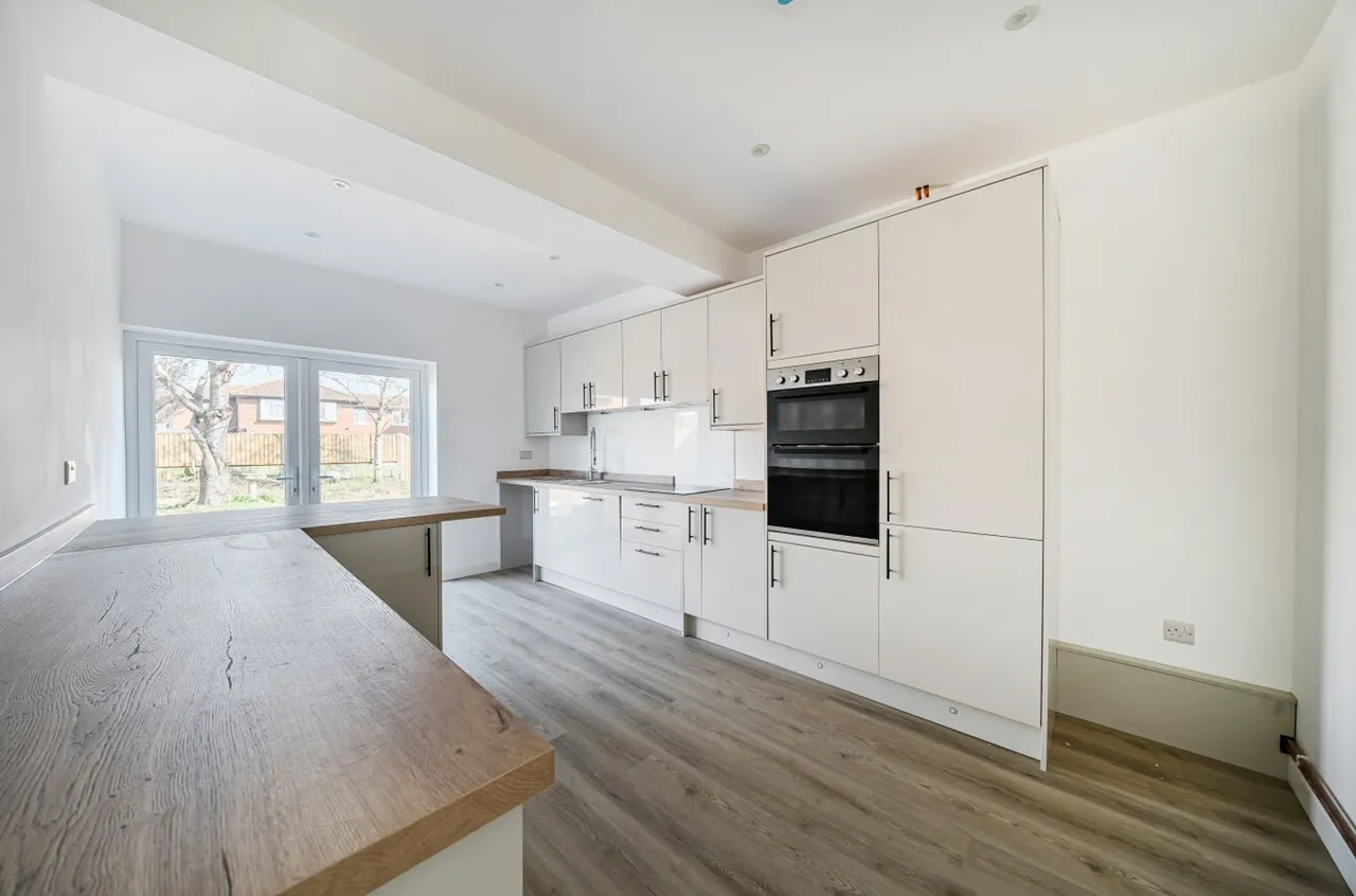 Collyer Avenue, Bognor Regis, PO21, photo 6