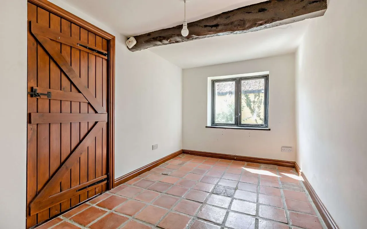 Low Road, Forncett St. Peter, Norwich, Norfolk, NR16 1HY, photo 9