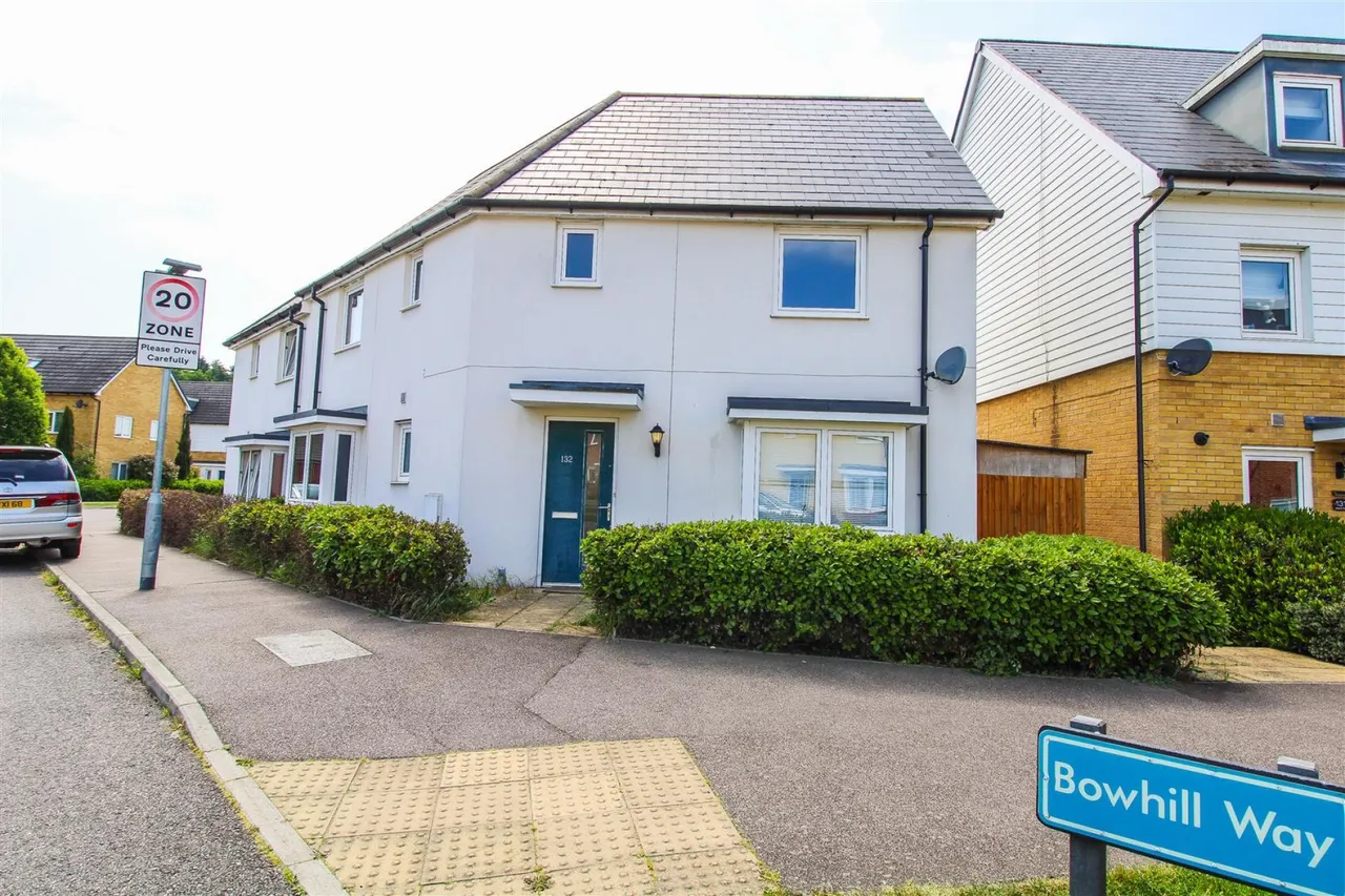 3 bed house to rent, Bowhill Way, Harlow, CM20