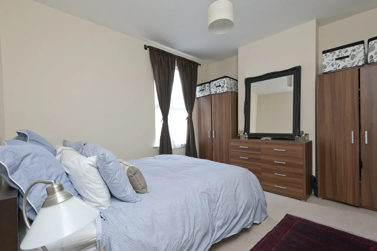 112b Darwin Road, London, photo 6