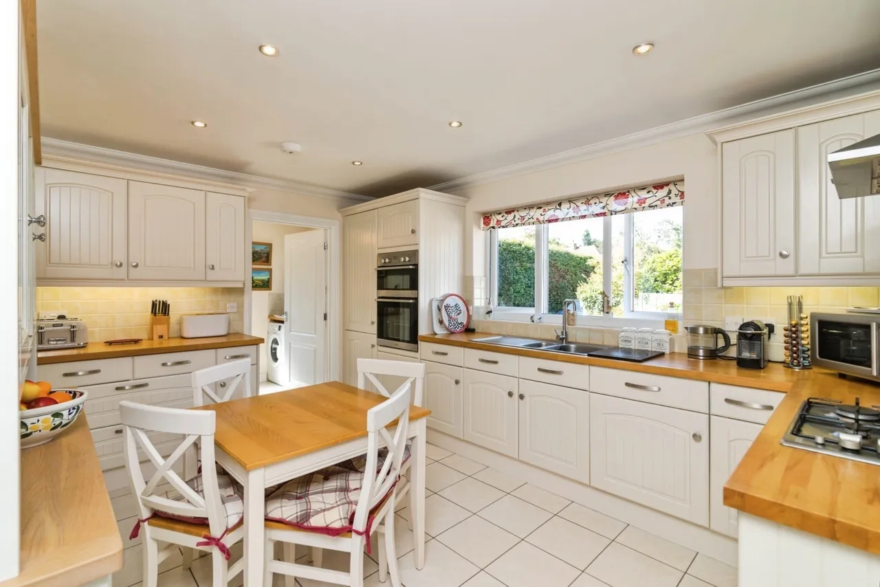Lowestoft Road, Worlingham, Beccles, Suffolk, NR34, photo 4