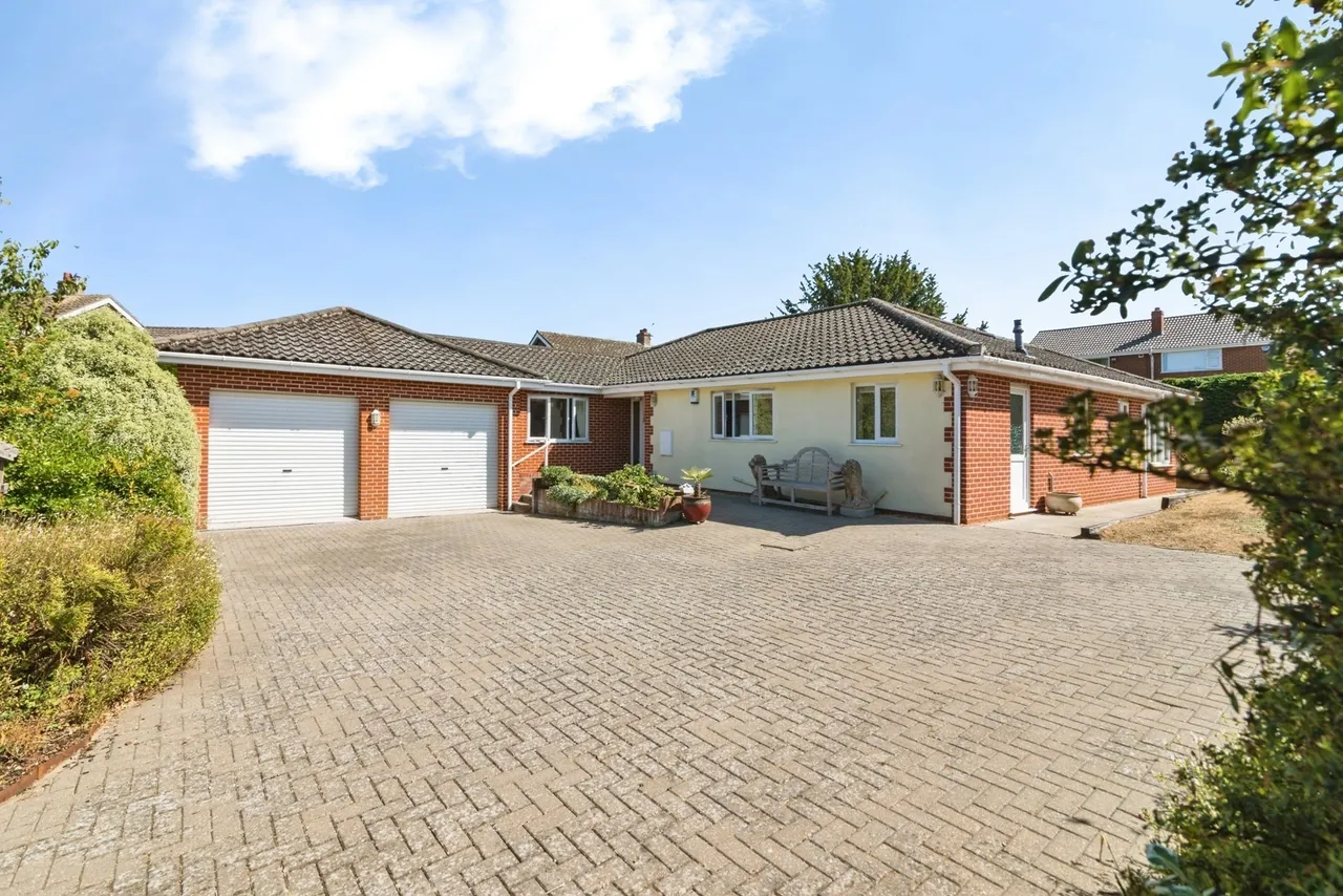 Lowestoft Road, Worlingham, Beccles, Suffolk, NR34, photo 24
