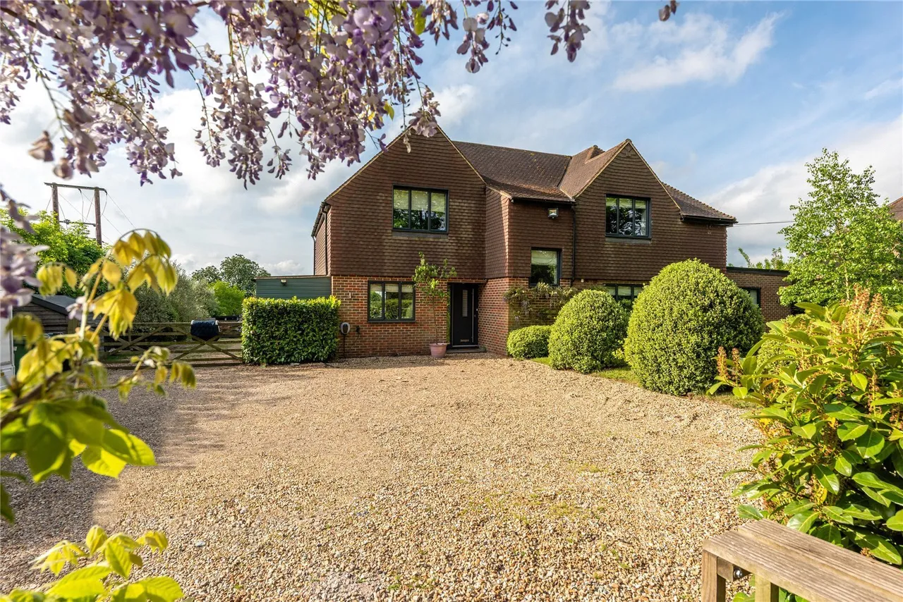 Moorhurst Lane, Holmwood, RH5, photo 13