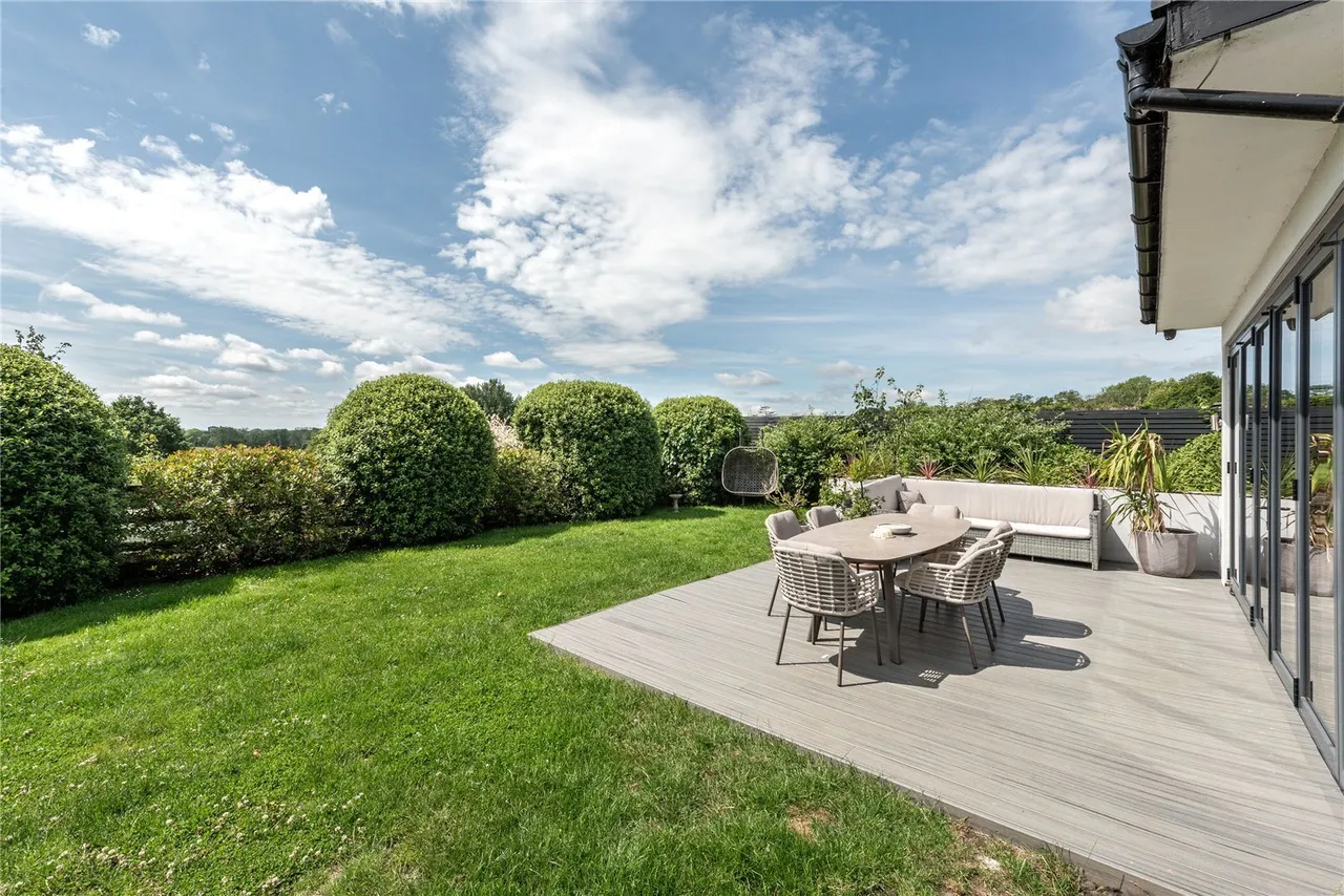 Moorhurst Lane, Holmwood, RH5, photo 21