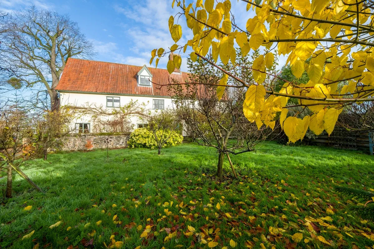 5 bed house for sale, High Street, Gislingham, IP23