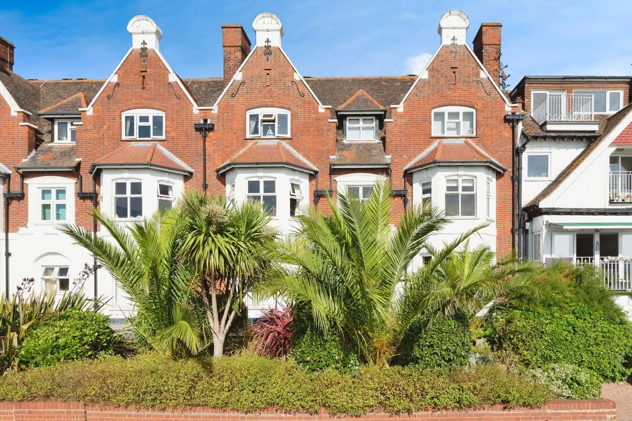 Shorefield Gardens, Westcliff-on-Sea, Essex, SS0, photo 14