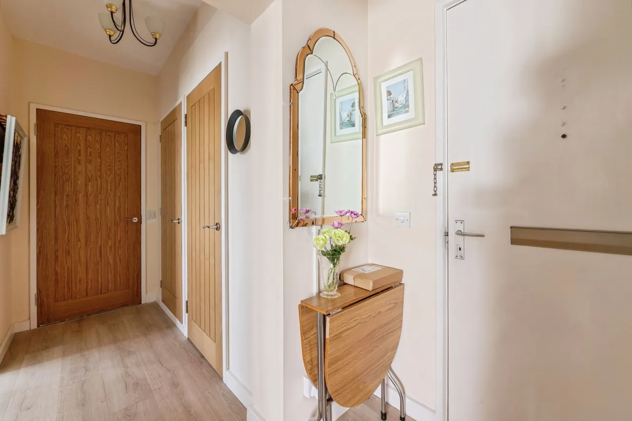Shorefield Gardens, Westcliff-on-Sea, Essex, SS0, photo 13