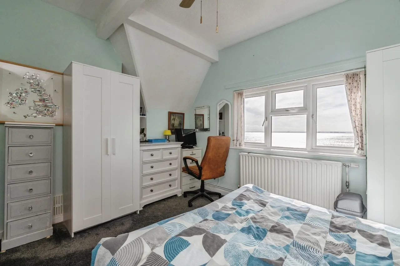 Shorefield Gardens, Westcliff-on-Sea, Essex, SS0, photo 11