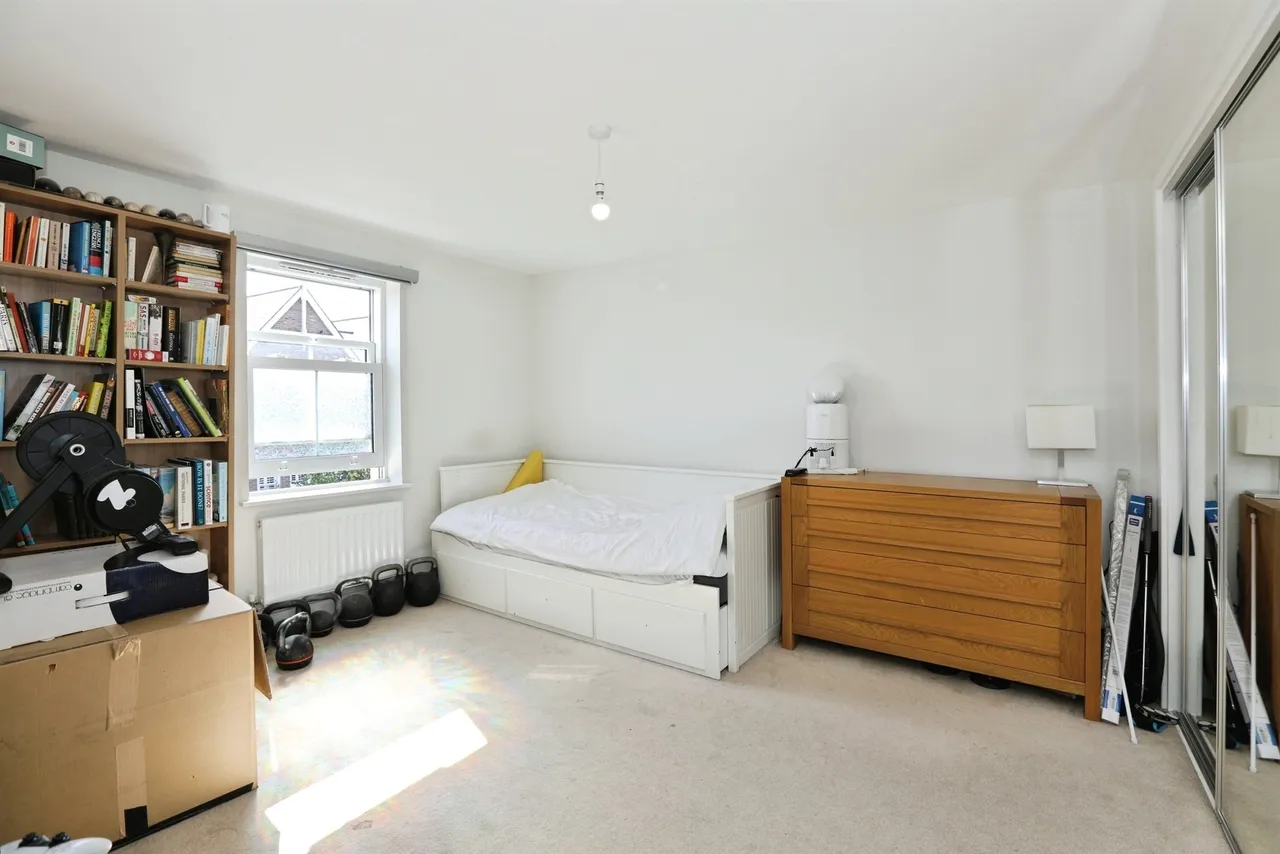 Wyvern Way, Burgess Hill, photo 9