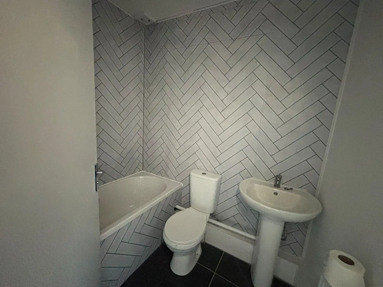 Frances Street, London, SE18, photo 3