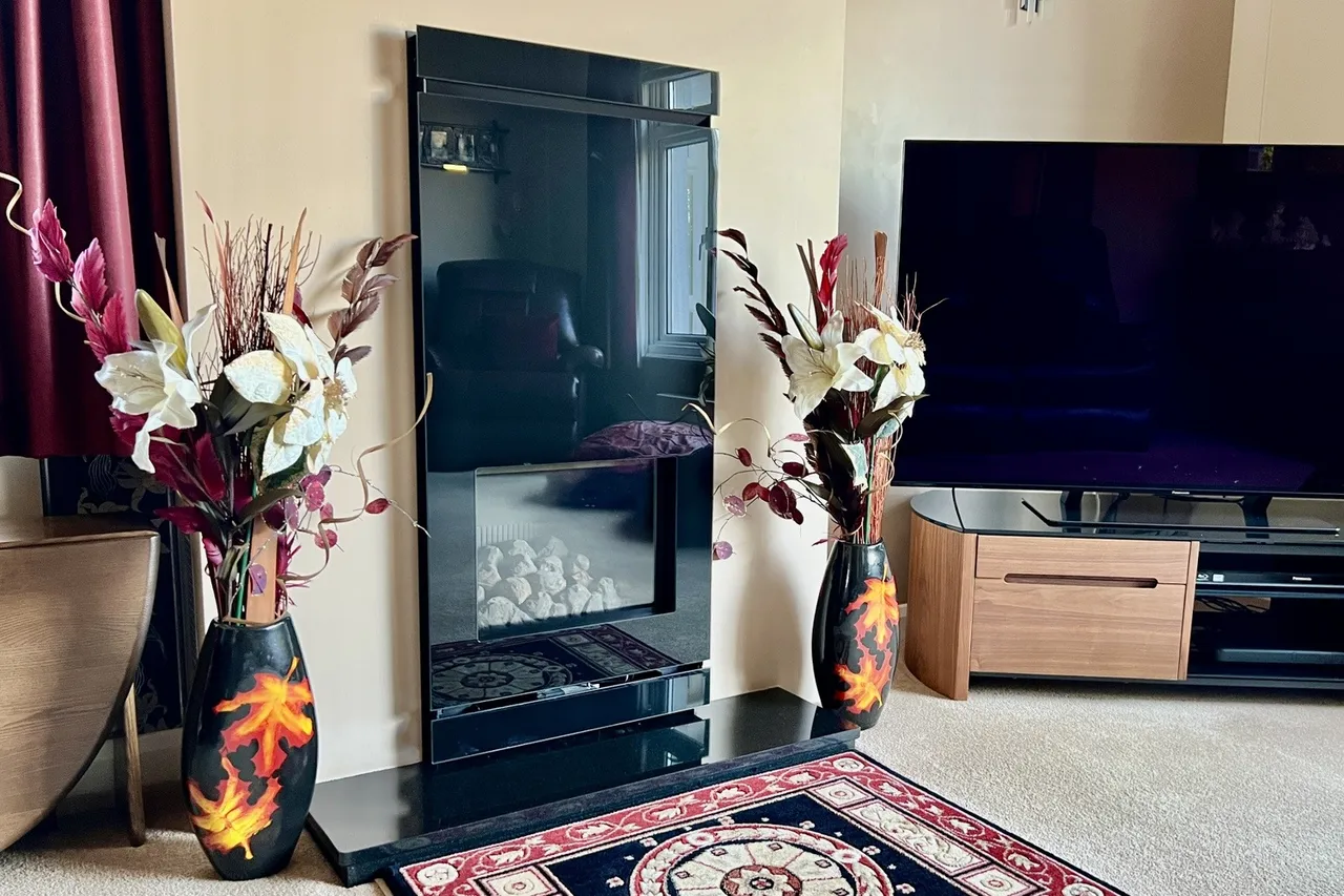 Laurel Close, St Leonards, BH24, photo 13
