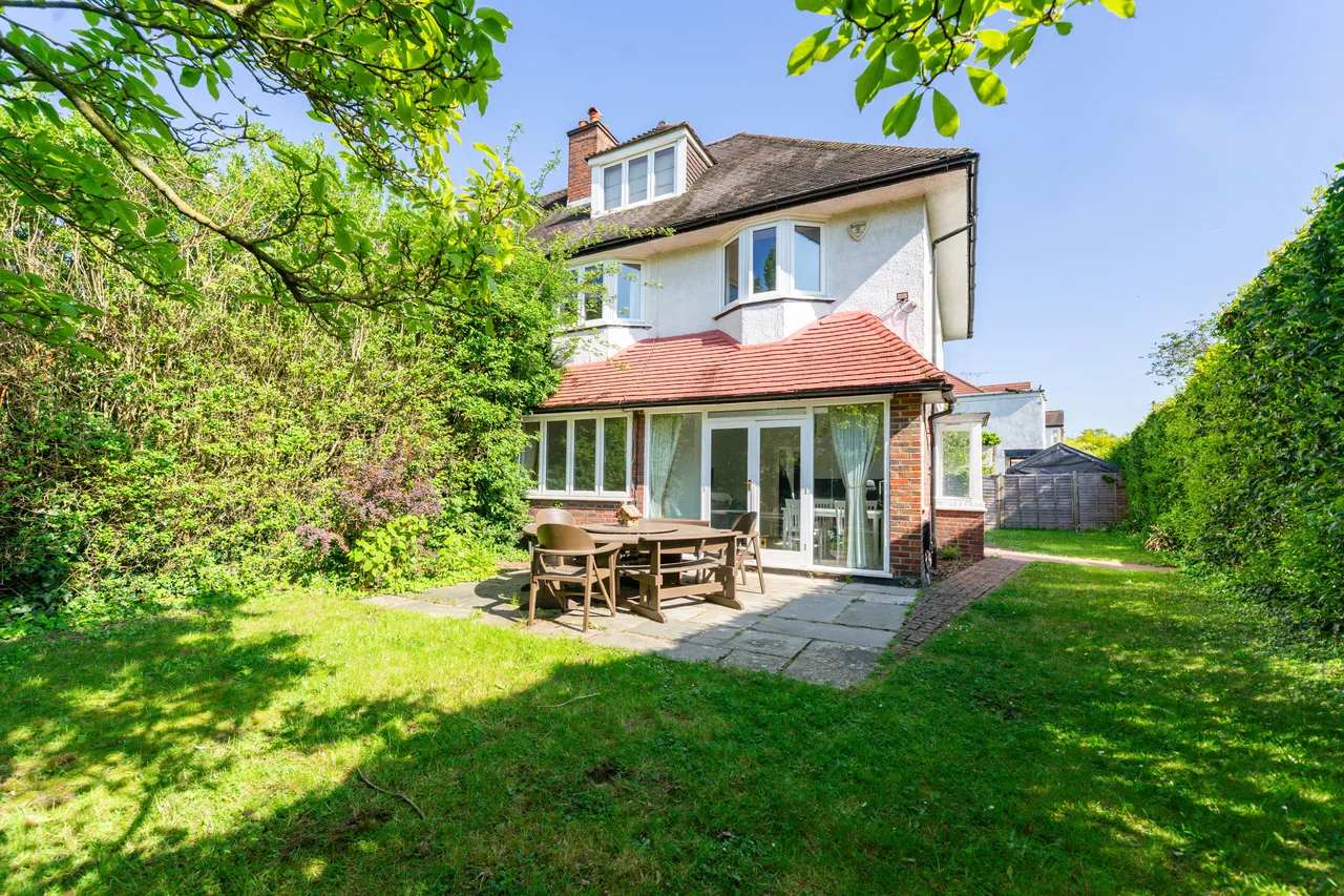 4 bed house for sale — Chesterfield Road, London, W4