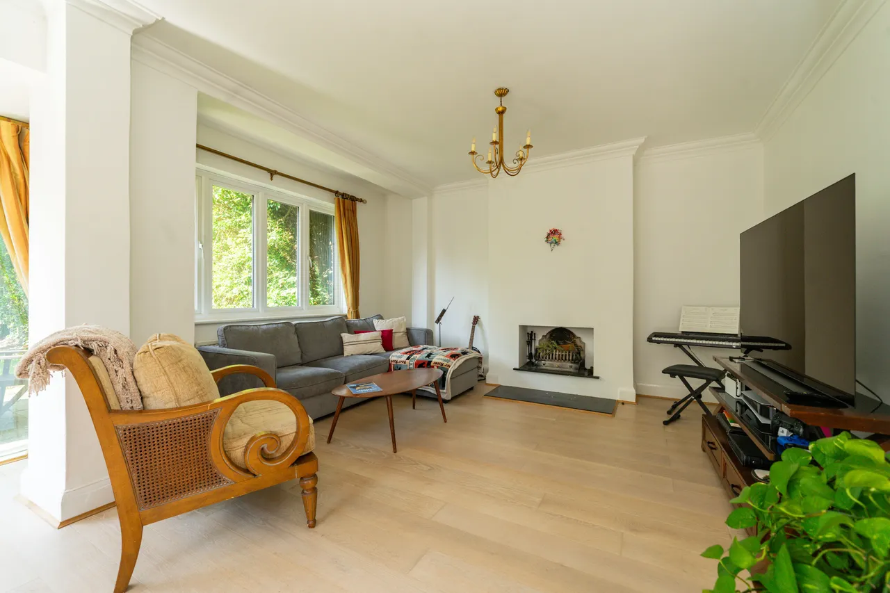 Chesterfield Road, London, W4, photo 3