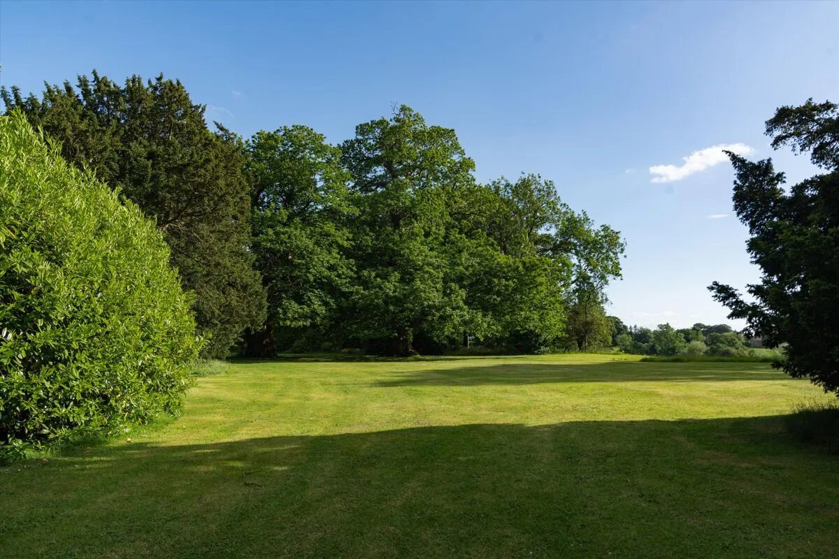 Ribston Park, Little Ribston, LS22, photo 18