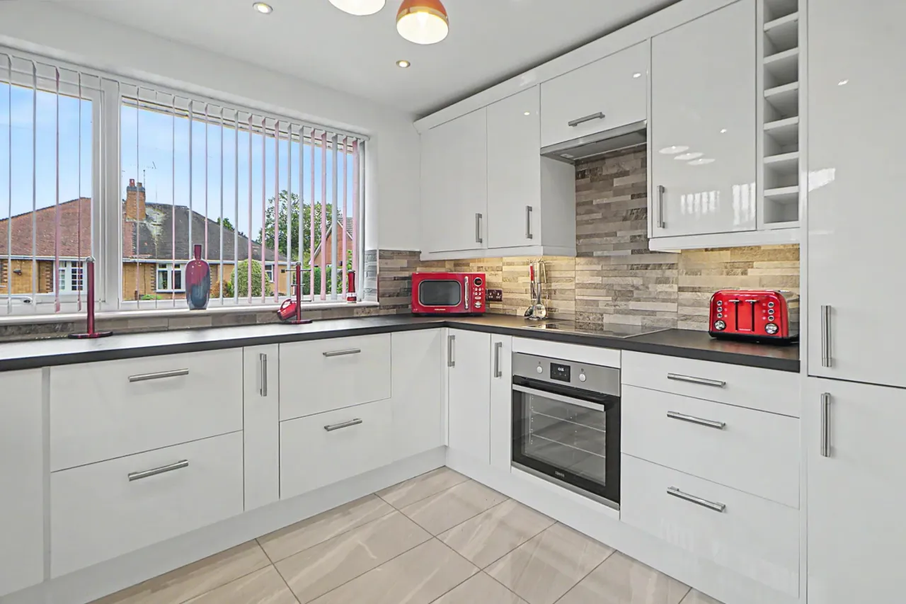 Birch Avenue, Alsager, photo 3