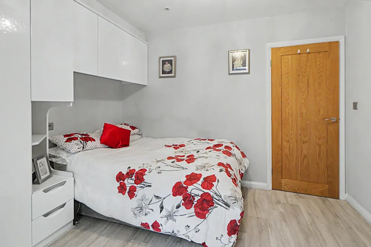 Birch Avenue, Alsager, photo 13