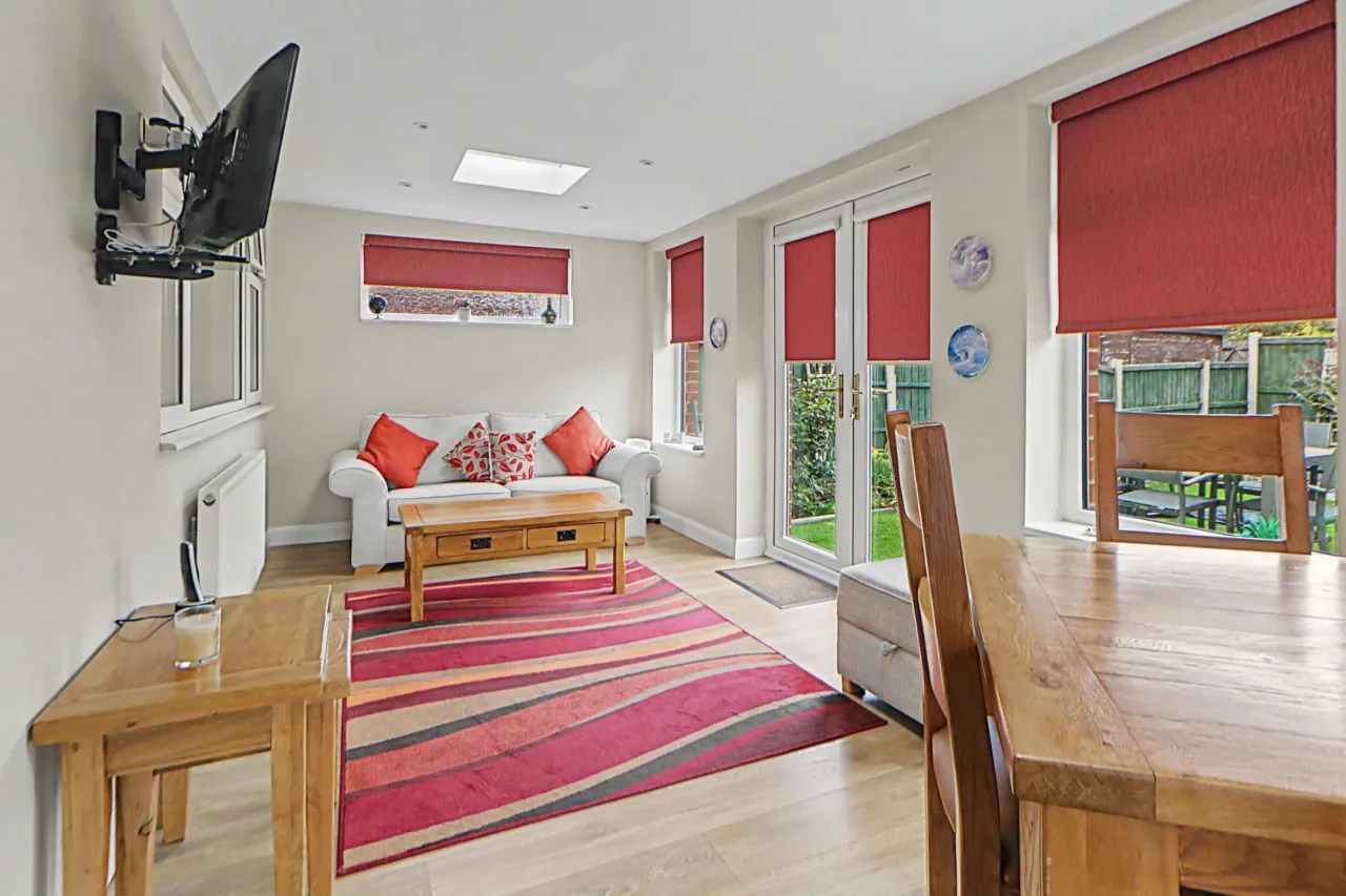 Birch Avenue, Alsager, photo 7