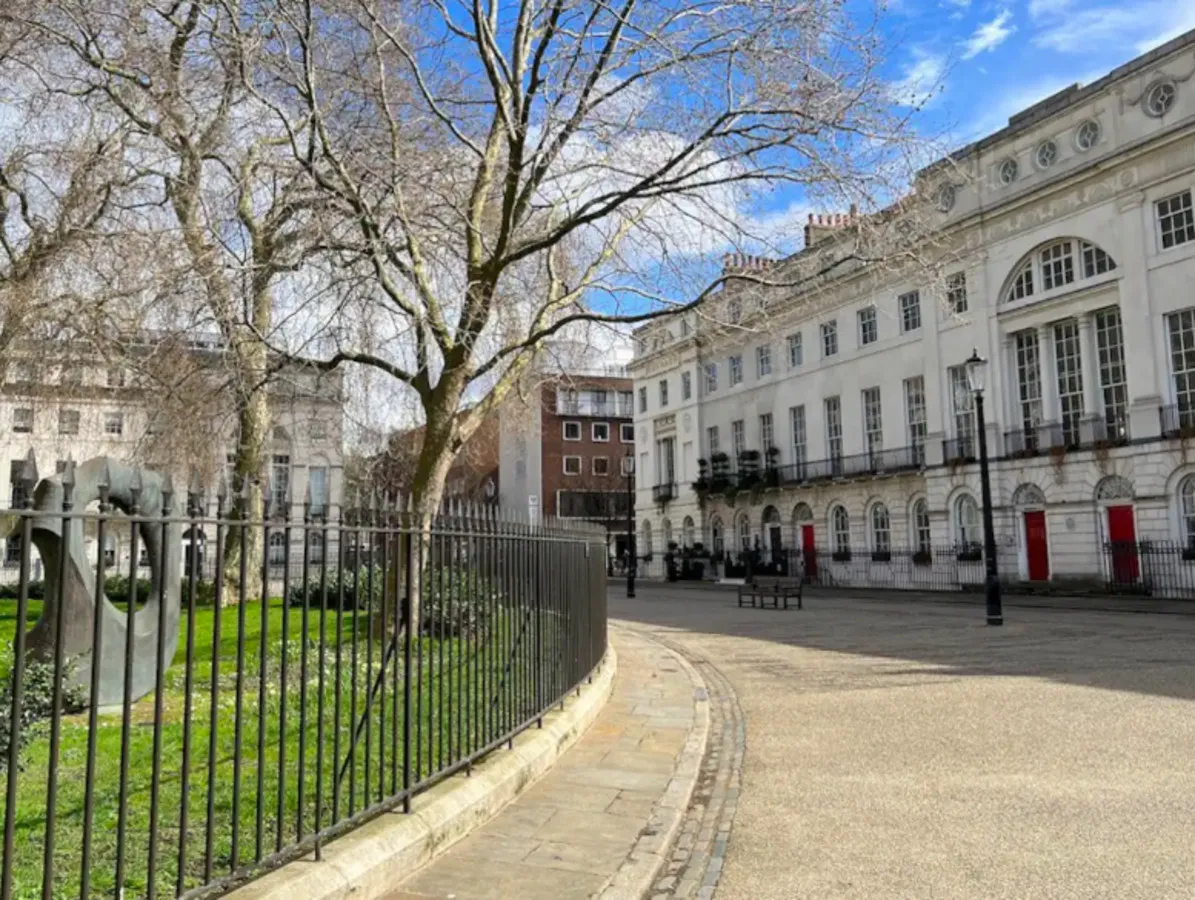 London, W1T, photo 16