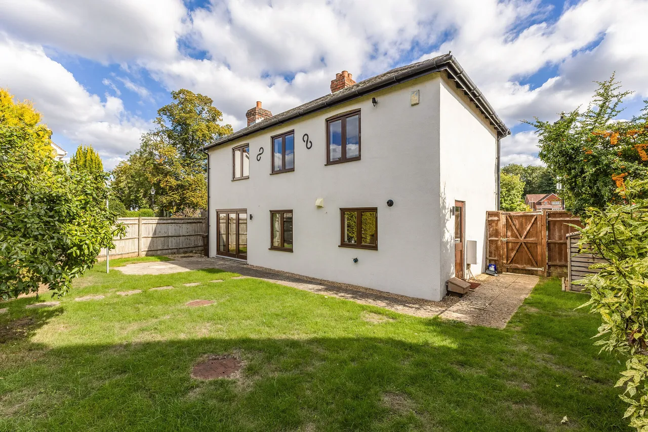 The Butts, Alton, GU34, photo 15