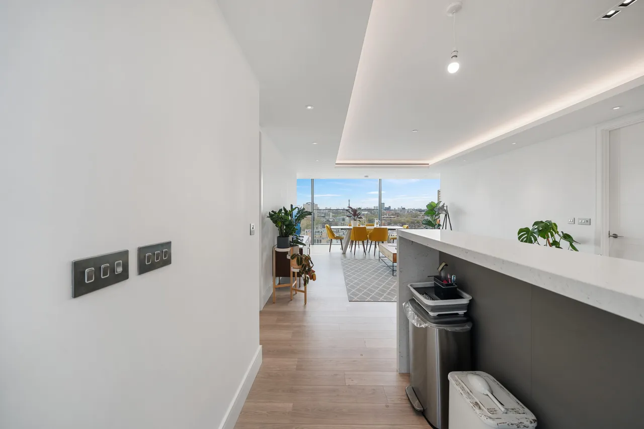 Carrara Tower, Bollinder Place, London EC1V, photo 8