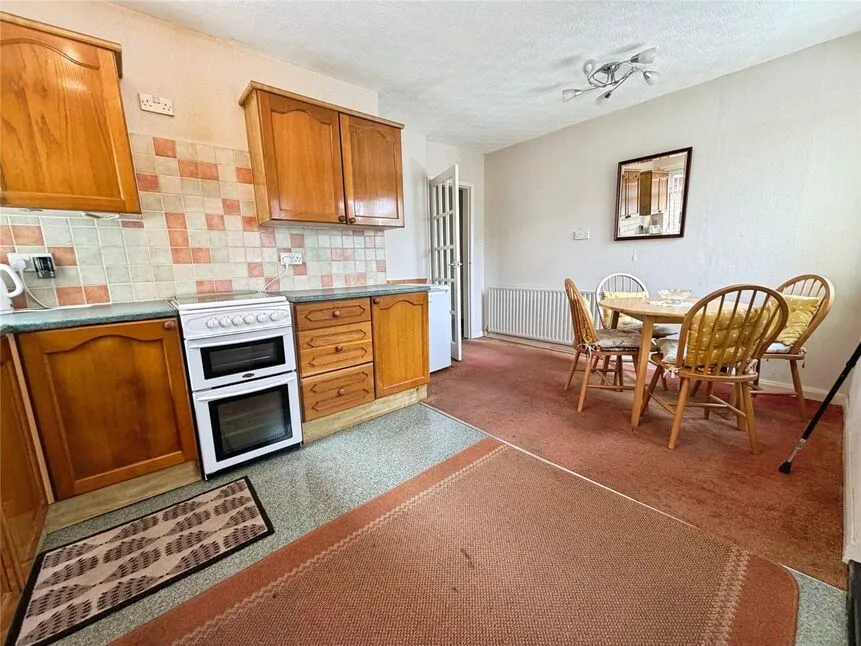 Astwick Road, Lincoln, Lincolnshire, LN6, photo 4