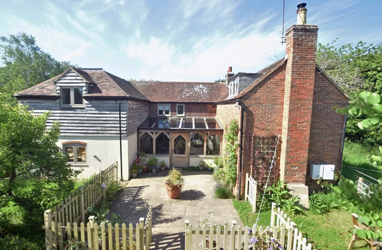 4 bed house for sale — Old Ryarsh Lane, West Malling, Kent, ME19 5AQ
