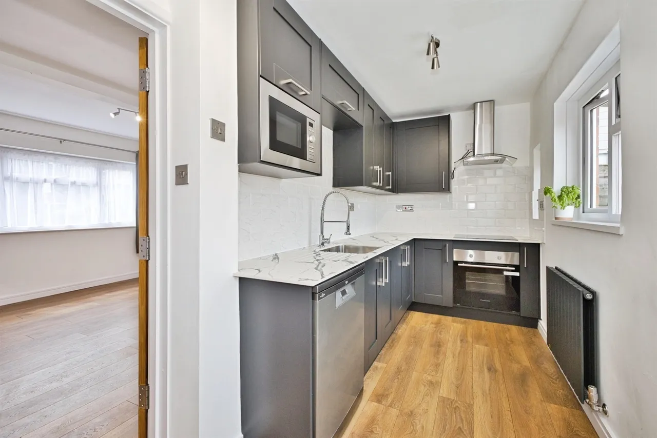 Westland Road, Yeovil, photo 3