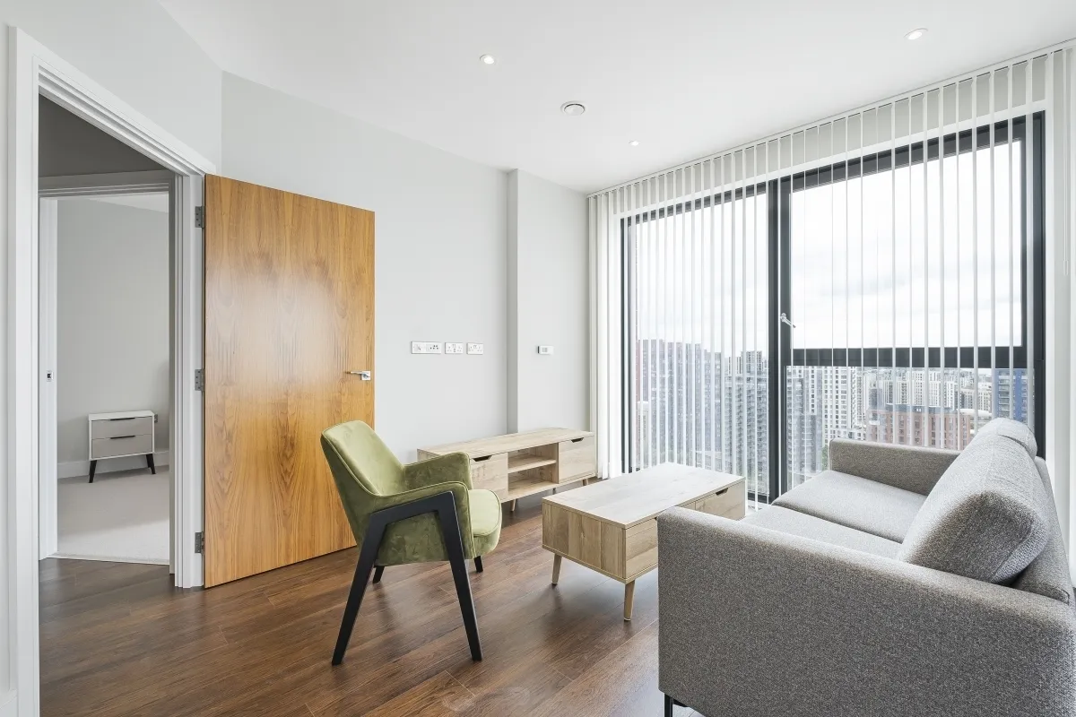 Silvocea Way, E14, photo 5