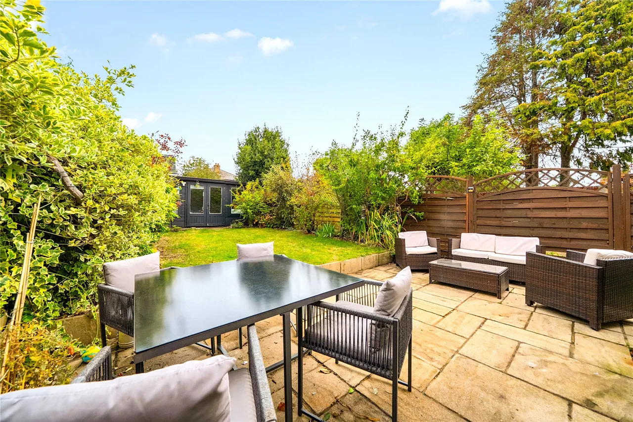 Tolworth Park Road, Surbiton, KT6, photo 4