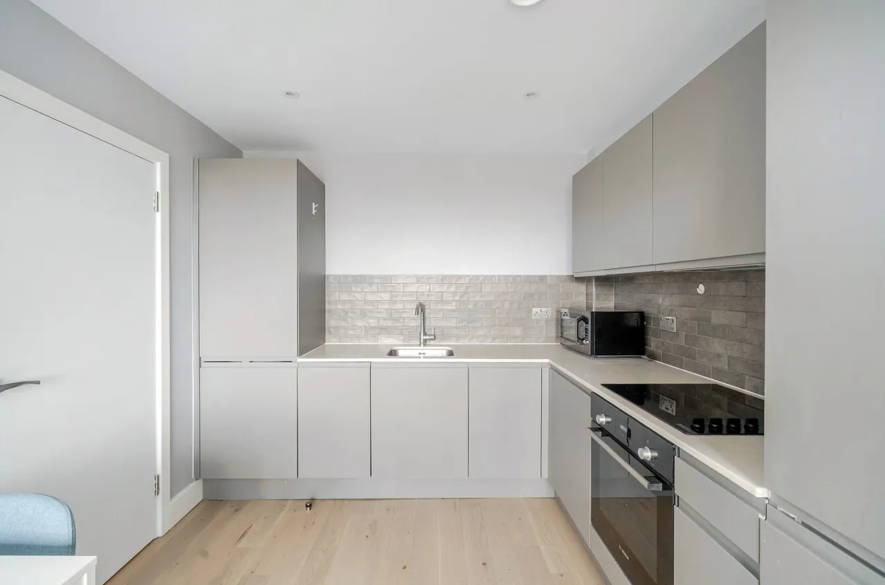 Romsey Road, Maybush, SO16, photo 4