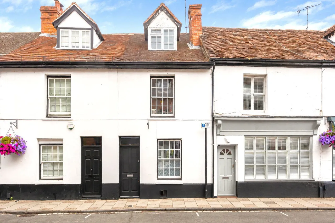3 bed property for sale, Friday Street, Henley-on-Thames, RG9