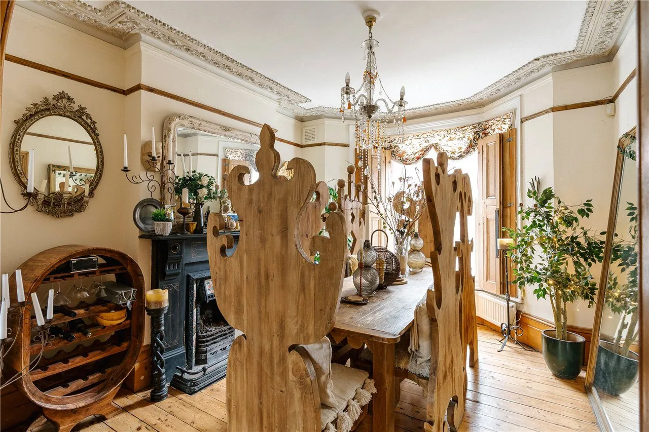 Albion Road, London, N16, photo 6