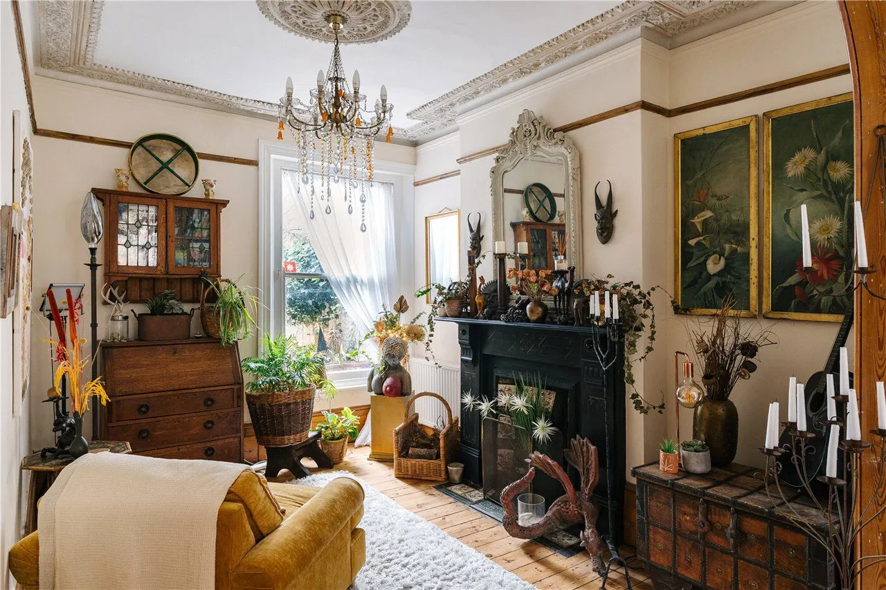 Albion Road, London, N16, photo 3