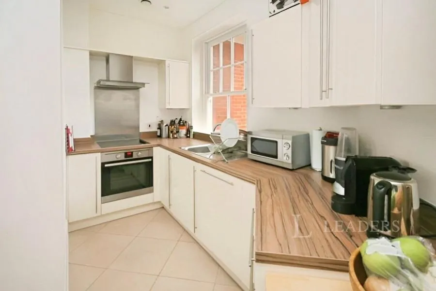 Parkview Way, Epsom, KT19, photo 4