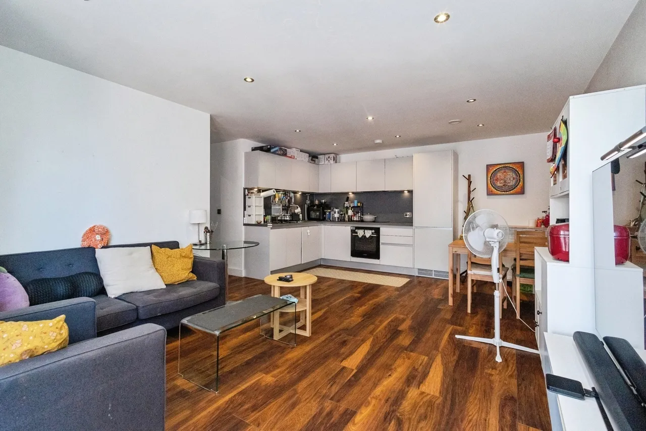 Ordsall Lane, Salford, M5, photo 4