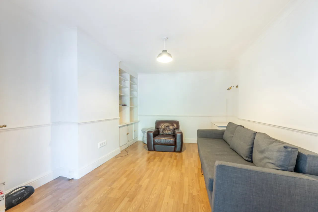 23 Alder Grove, London, photo 8